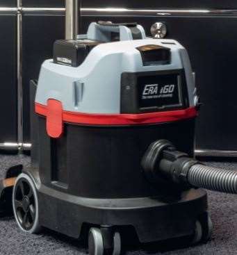 Image de ASPIRATEUR POUSSIERE ERA IGO - 2 BATTERIES 7.5AH ET CHARGEUR